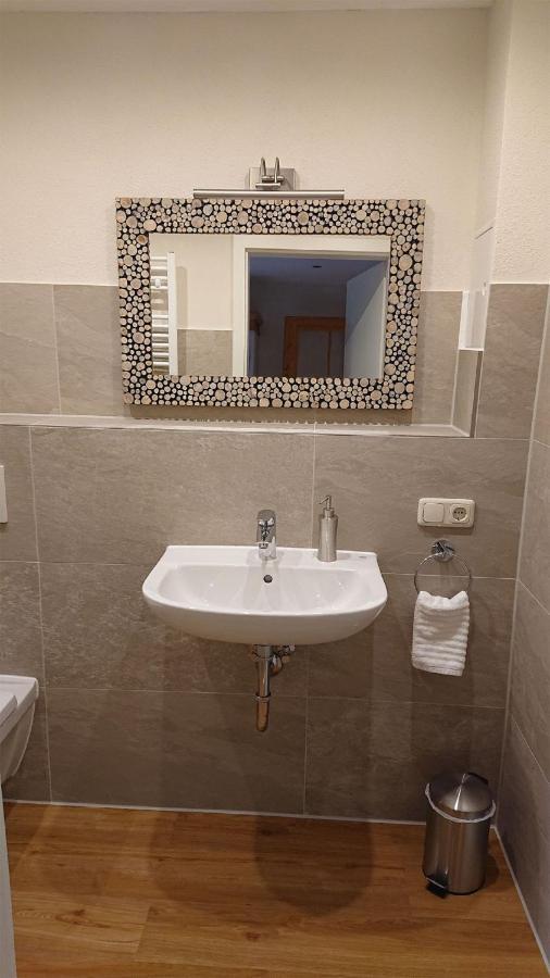 Gemuetliche Ferienwohnung Am Ortsrand Kreuzwertheim Exteriér fotografie